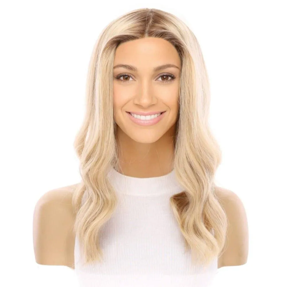 19" Nicole Silk Top Wig Golden Blonde
