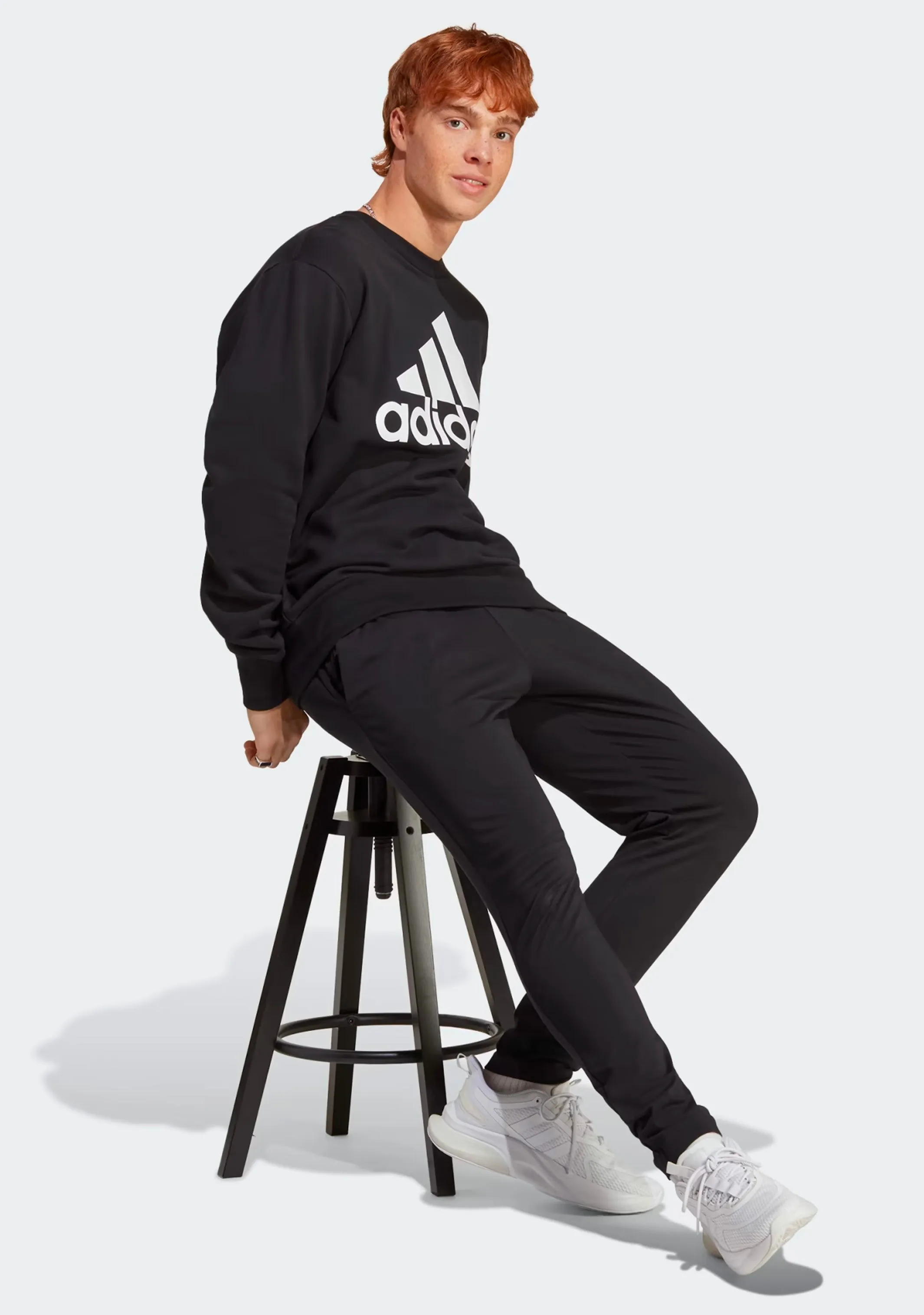 Adidas Men’s Big Logo Sweatshirt Black