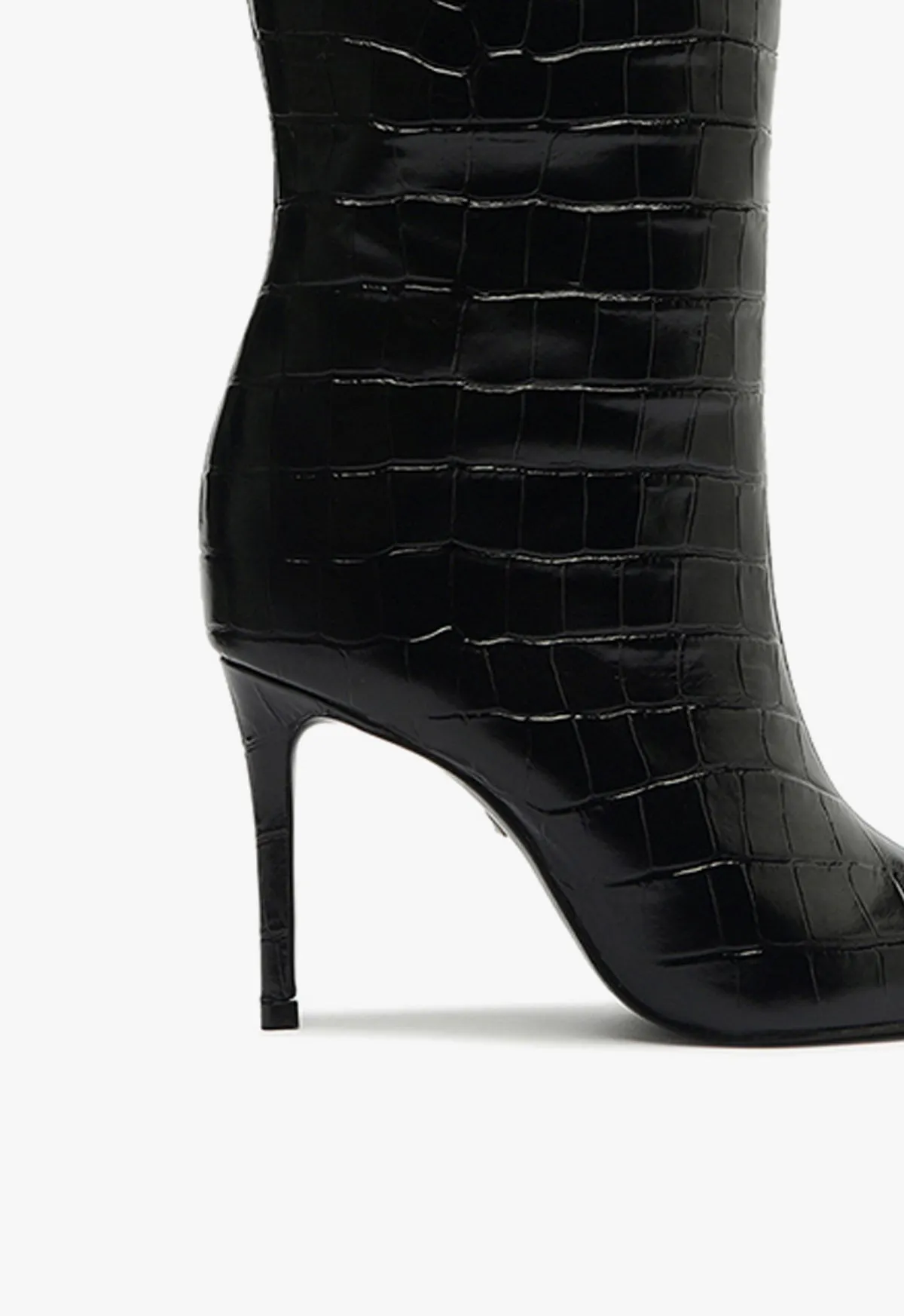 Maryana Wide Boot