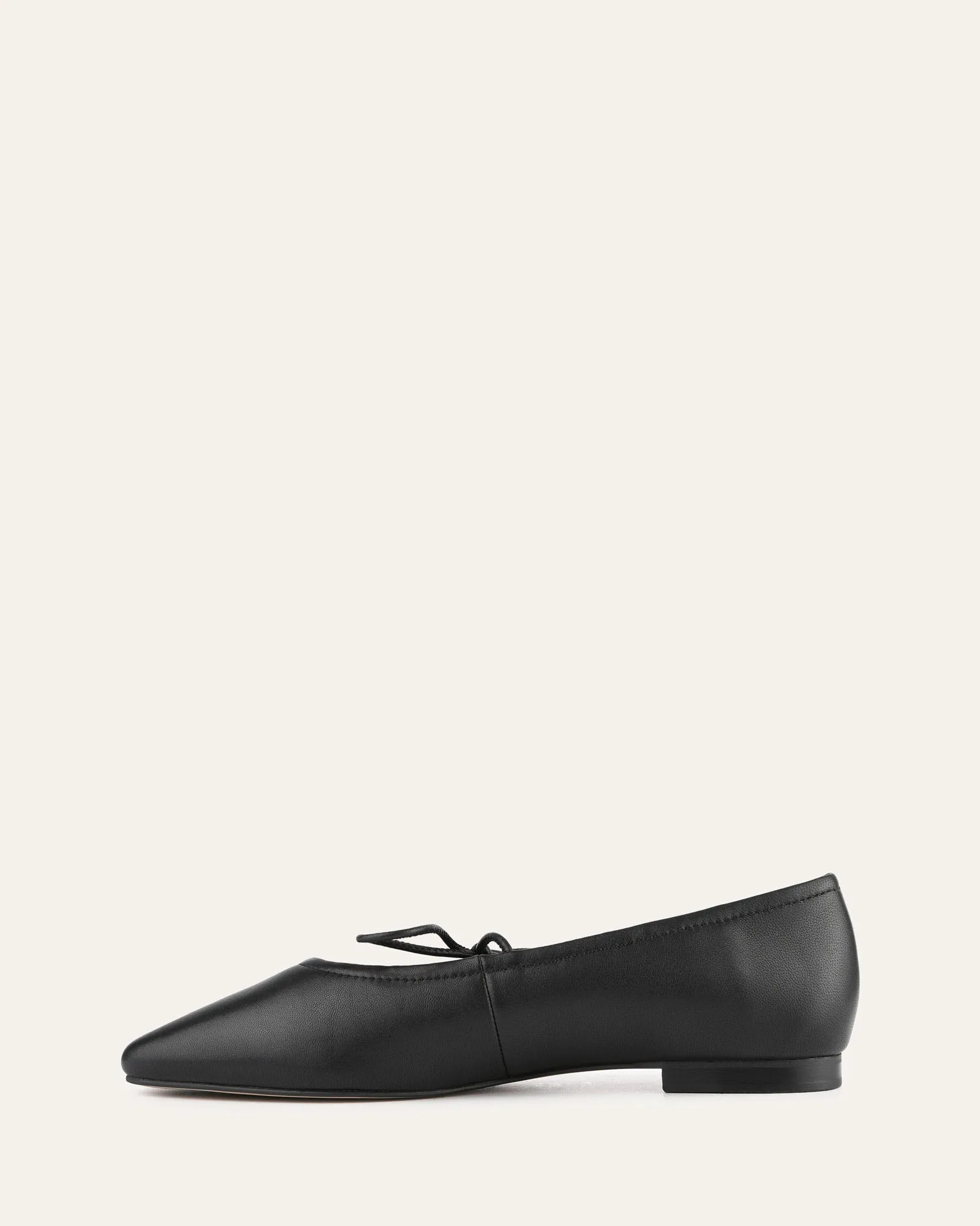 PETAL CASUAL FLATS BLACK LEATHER