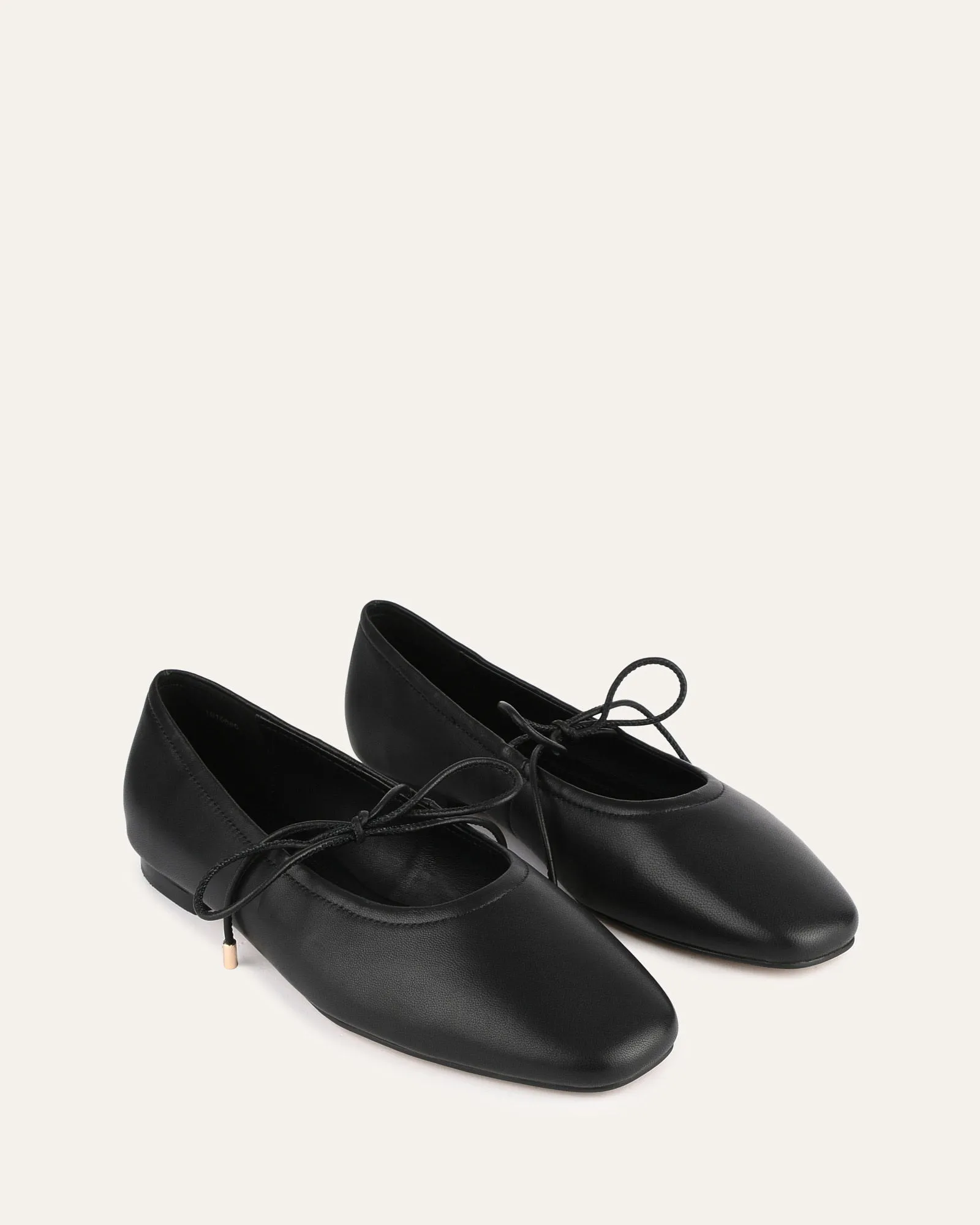PETAL CASUAL FLATS BLACK LEATHER