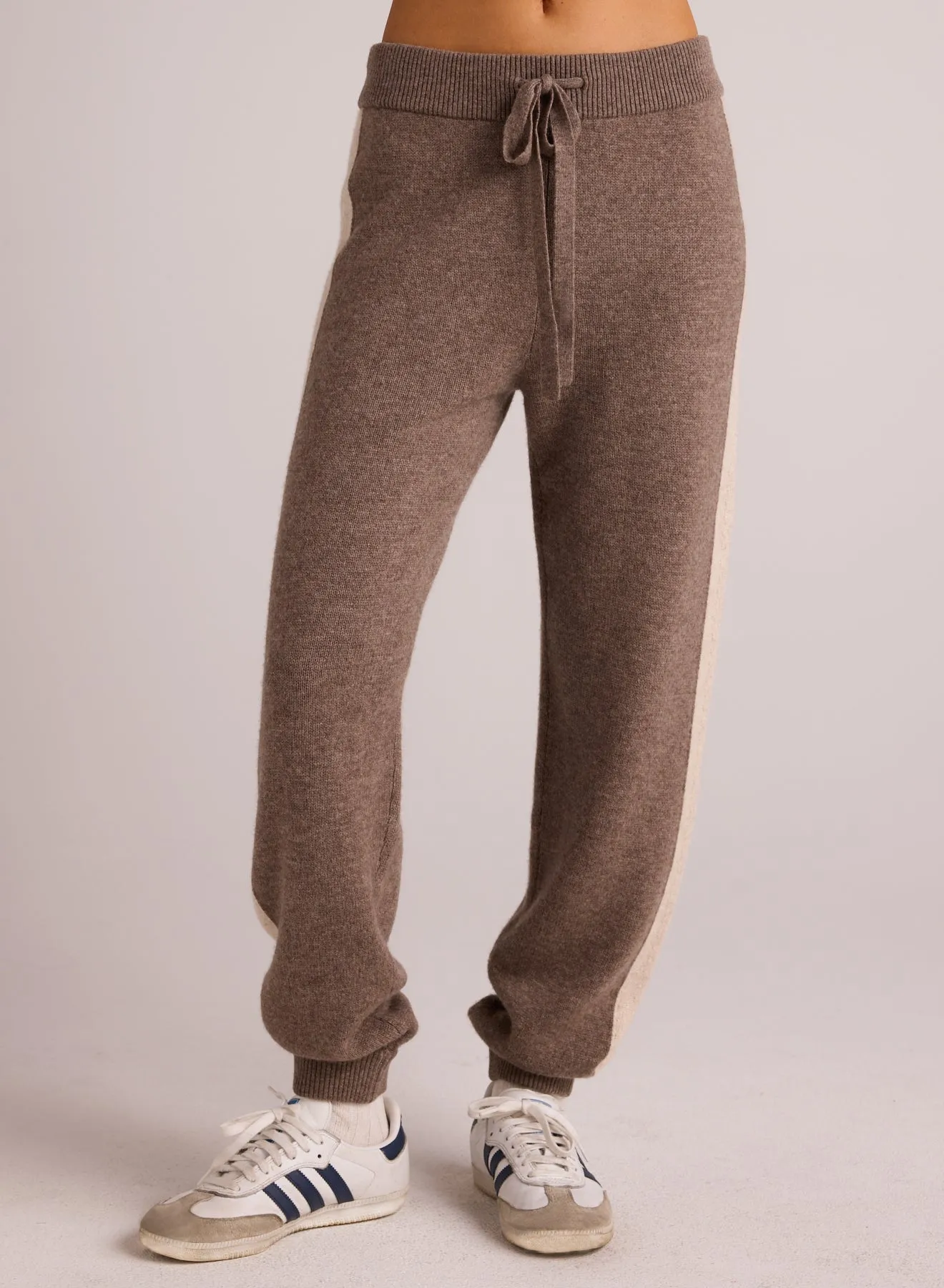 Slouchy Jogger - Oat & Fawn