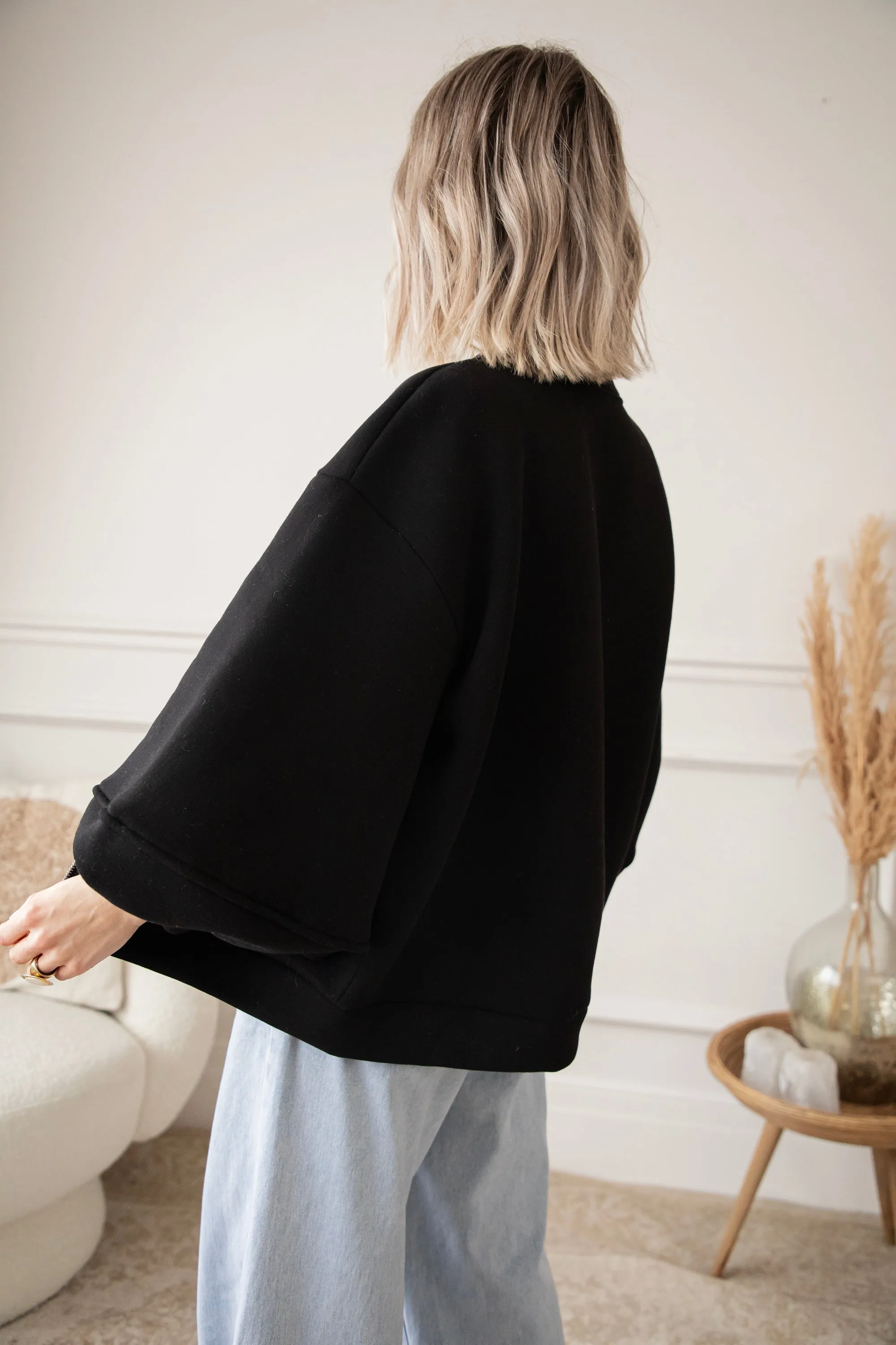 Snuggle Up Black - Vest