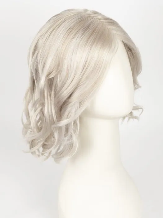 Soft and Subtle Petite/Average | Synthetic Lace Front Wig (Mono Part)