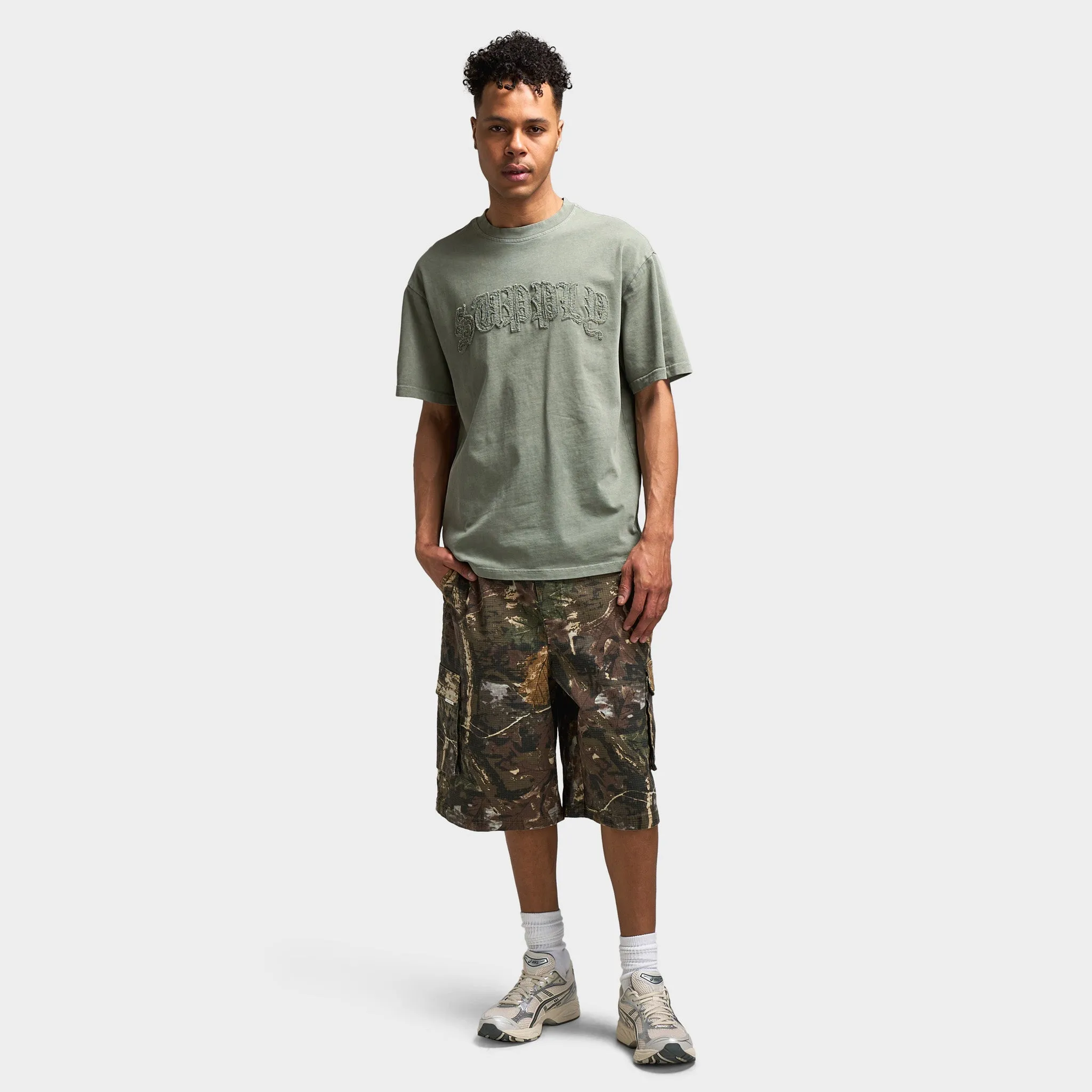 Supply & Demand Aydar Graphic T-Shirt / Washed Ivy Green