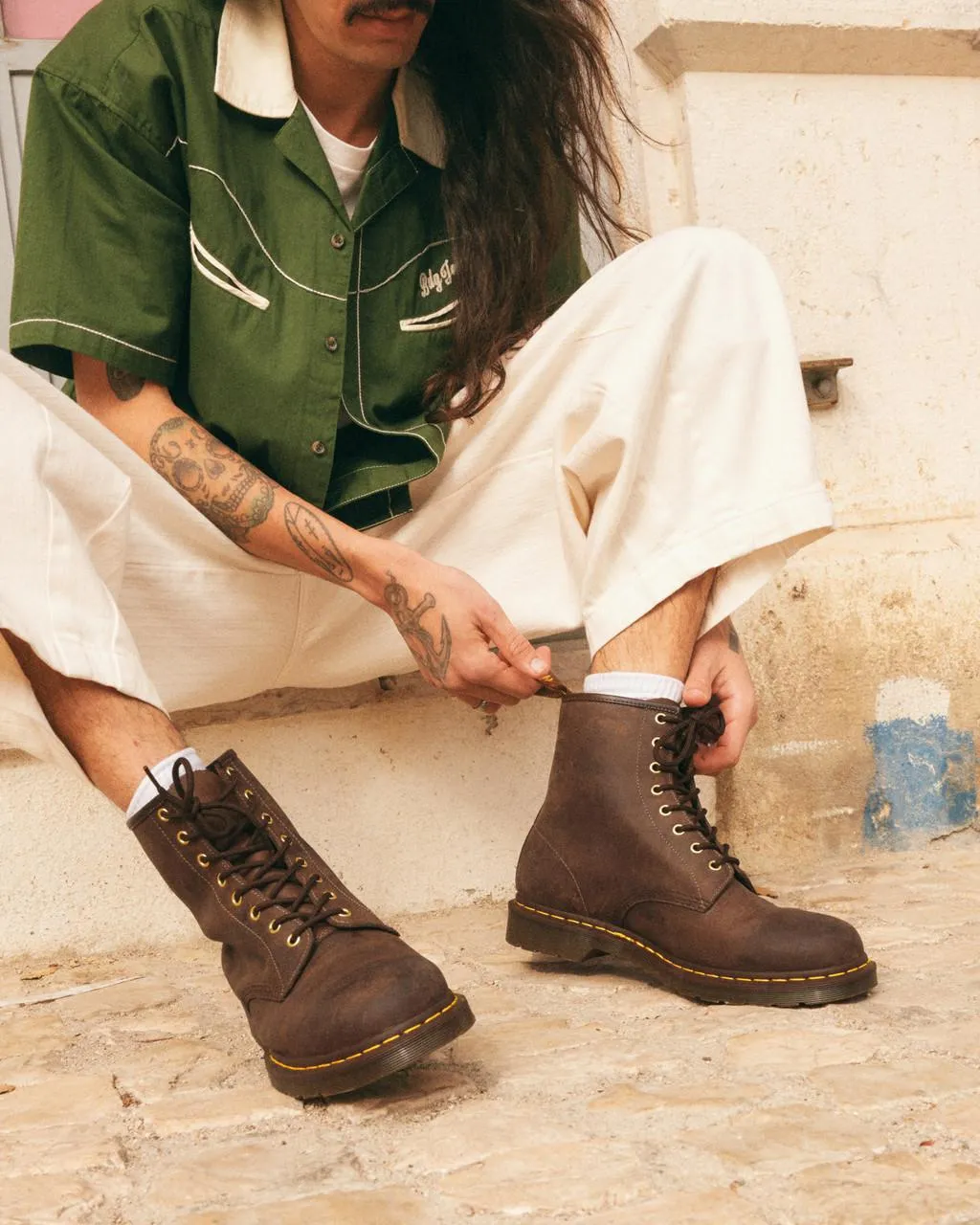 Unisex 1460 Crazy Horse Leather Lace Up Boots Brown Crazy Horse