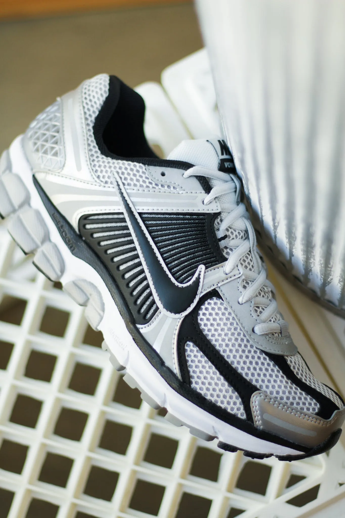 ZOOM VOMERO 5 BLACK/METALLIC SILVER